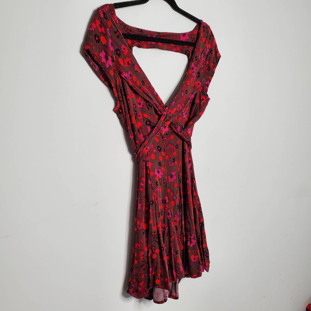 FREE PEOPLE • Red Plum It Takes Two Wrap Front Keyhole Mini Dress Sz M - Picture 4 of 9